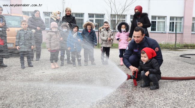 MİNİKLER İTFAİYECİ OLDU