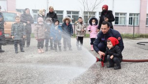 MİNİKLER İTFAİYECİ OLDU