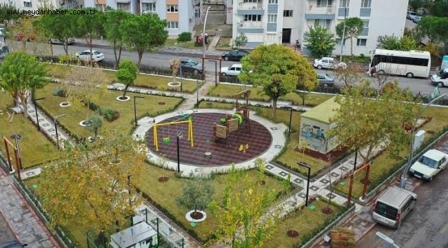 Sanatçı Hüsnü Şenlendirici'nin adı parka verildi