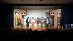 Teneke Adam tiyatrosu ile çocuklara çevre bilinci