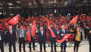 BAŞKAN BÜYÜKKILIÇ, KAYMEK'İN "ÇANAKKALE" RUHUNU YAŞATTIĞI PROGRAMA KATILDI