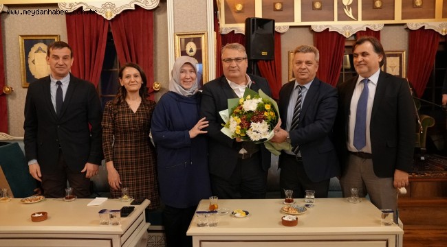 BAŞKAN ÇERÇİ SAĞLIK ÇALIŞANLARINI YUNUS EMRE KÜLTÜR PARK'TA AĞIRLADI