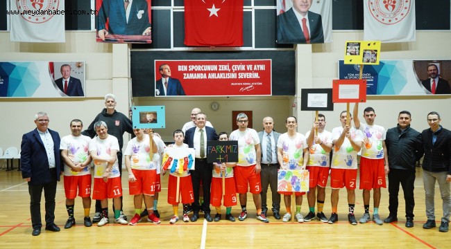 BAŞKAN ERGİN'DEN DOWN SENDROMLU ÇOCUKLARA SÜRPRİZ