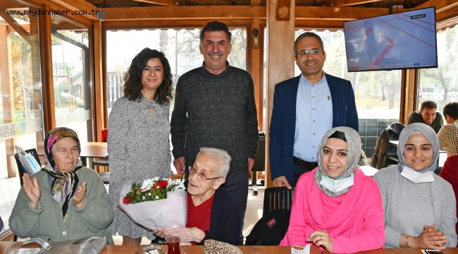 Belediyenin kadın çalışanları kahvaltıda biraraya geldi