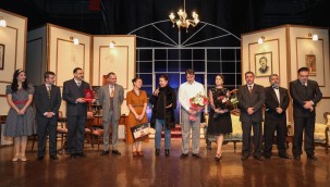 Bir Adam Yaratmak' Uşak'ta izleyici ile buluştu