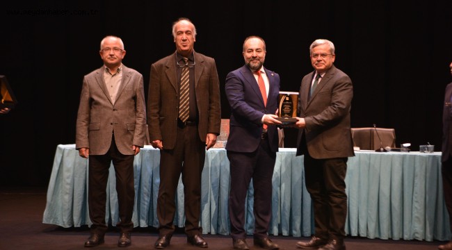 Büyükşehir'den 'Mehmet Akif Ersoy'a Saygı'