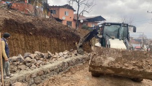 Gölcük Hamidiye Okyar Caddesi genişletiliyor
