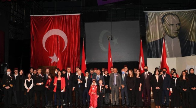 İSTİKLAL MARŞI'NIN KABULÜ'NÜN 101'İNCİ YILI ÇOŞKUYLA KUTLANDI