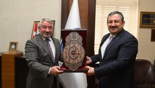 Kayıcı'dan Kick Boks Şampiyonasına davet