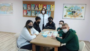 Lise ve üniversite öğrencilerinden Cemile Meriç'e ziyaret