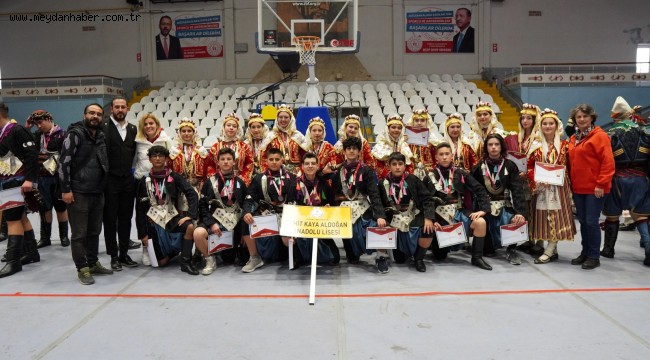 MANİSA'DA HALK OYUNLARI HEYECANI SONA ERDİ