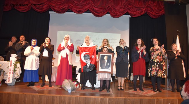 Müftülük Kadınlar Gününde Zübeyde Hanım'ı Andı