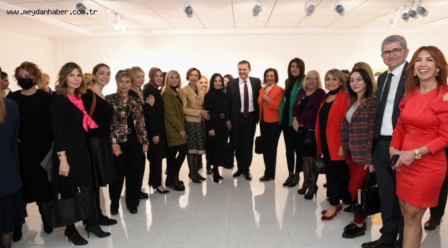 Seçilmiş Yakınlıklar sergisi kapılarını açtı