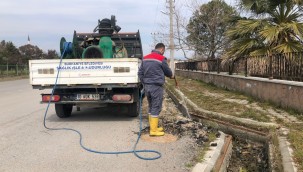 UÇKUN VE LARVASİTLERE GEÇİT YOK ​​​​​​​