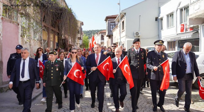 ATATÜRK'ÜN AYVALIK'A GELİŞİNİN 88'NCİ YIL DÖNÜMÜ KUTLANDI