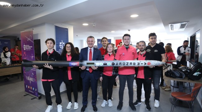 Başkan Büyükakın Genç Mekânda proje üreten gençlerden söz aldı