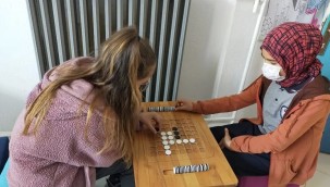 ÇAMELİ MESLEKİ VE TEKNİK ANADOLU LİSESİNDE AKIL VE ZEKA OYUNLARI TURNUVASI YAPILDI