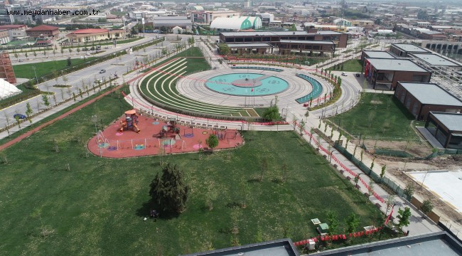 Çamlık ve Avlu Bayrama hazır