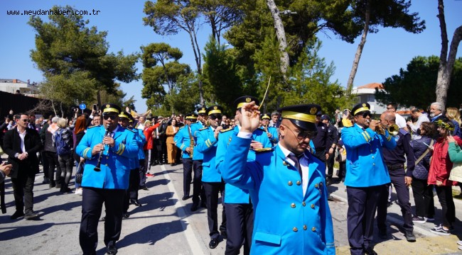 Çeşme'de bir ilk daha  Çeşme Belediye Bandosu kuruldu