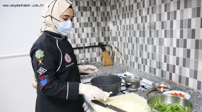 KO-MEK Hurması 100 aileye misafir olacak