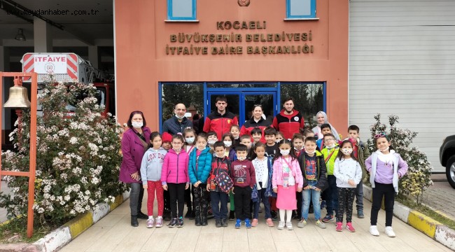 Minik öğrencilere İtfaiyecilik anlatıldı