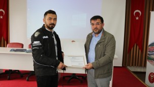 Pet-Shop Sertifika Eğitimi verildi