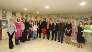 Simurg" Yeniden Doğuş Sergisi Kartal Belediyesi'nde Açıldı