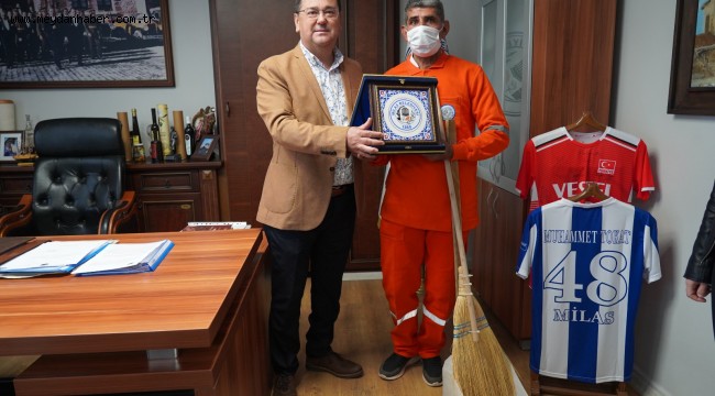 TEMİZLİK İŞÇİSİNDEN DUYGUSAL VEDA