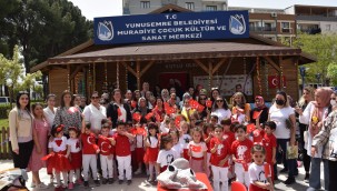 YUNUSEMRELİ MİNİKLER BAYRAMLARINI KUTLADI