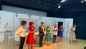 11. ULUSLARARASI AYVALIK TİYATRO FESTİVALİ DAVETLİSİ BODRUM BELEDİYESİ ŞEHİR TİYATROSU