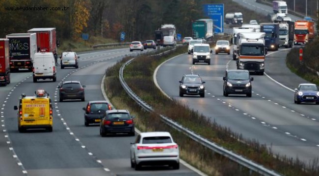 AB, yeni benzinli ve dizel otomobilleri 2035'te yasaklamaya hazırlanıyor