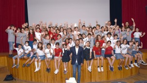 BAŞKAN FATİH GÜRBÜZ ÖĞRENCİLERE BİLGİLER VERDİ