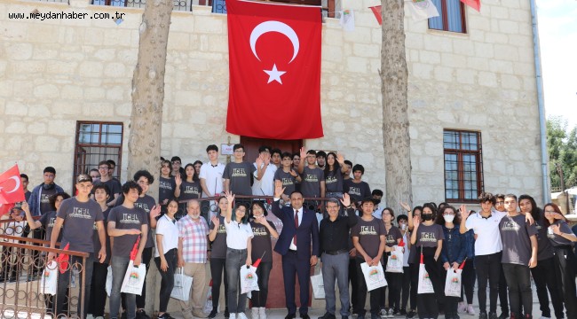 BAŞKAN YILMAZ GENÇLİK HAFTASI'NDA GENÇLERLE BULUŞTU