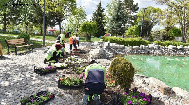 BAŞKENT ANKARA 19 MAYIS'A RENGARENK ÇİÇEKLERLE HAZIRLANIYOR