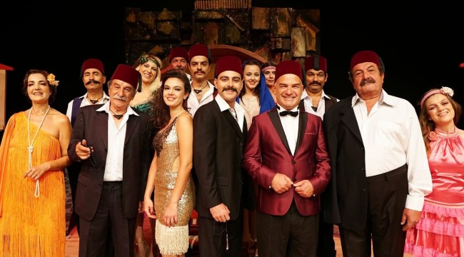 BODRUM'A BEŞ AYRI DALDA TİYATRO ÖDÜLLERİ