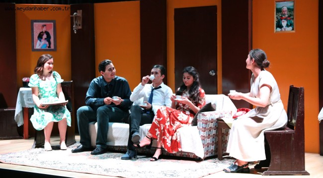 Bu Oyunu Yazan Oynayan Yöneten Hepsi Muğlalı