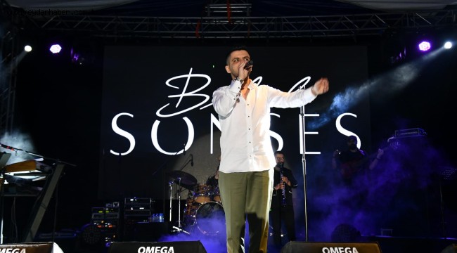 Büyükşehir, Edremit'te gençleri Bilal Sonses ile buluşturdu