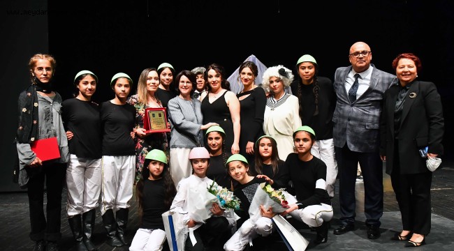 CEPHEDE PİKNİK OYUNUNUN GALASINDA DEZAVANTAJLI ÇOCUKLARDAN ÜSTÜN PERFORMANS