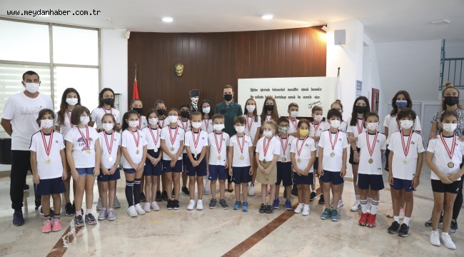 DEÜ ÖZEL 75.YIL EĞİTİM KURUMLARINDA BAŞARI ÇITASI YÜKSELİYOR