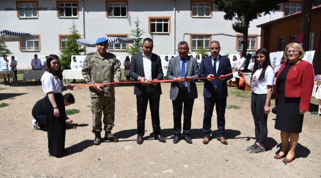 EĞİRDİR MAVİGÖL MESLEKİ TEKNİK TÜBİTAK 4006 BİLİM FUARI