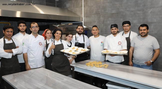 GASTRONOMİ AKADEMİSİ DÜNYA MUTFAĞINA EV SAHİPLİĞİ YAPIYOR