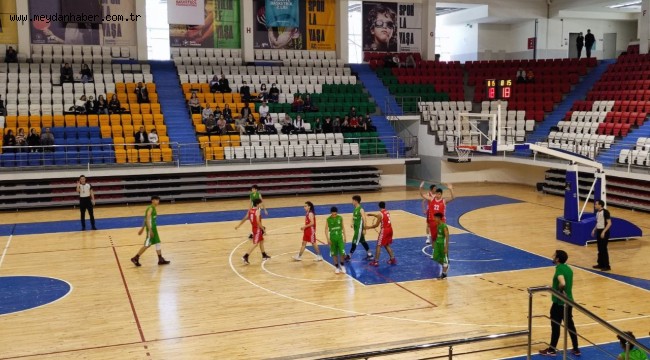 Gençler ilk 8'e kaldı  Hedef Şampiyonluk