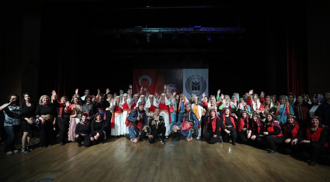 İkinci Bahar sakinlerinden muhteşem dans şov