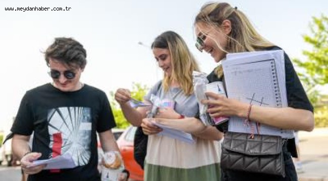 İzmir Büyükşehir Belediyesi'nden gençlere sürpriz