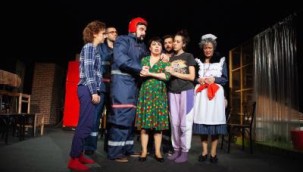 İzmir Şehir Tiyatroları'na 8 ödül birden