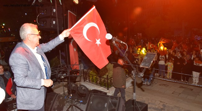 Keşanlılar gençlik konseri ve kortejinde buluştu