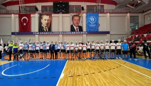 Kocaeli'den yola çıkan 19 bisikletli Samsun'a ulaştı