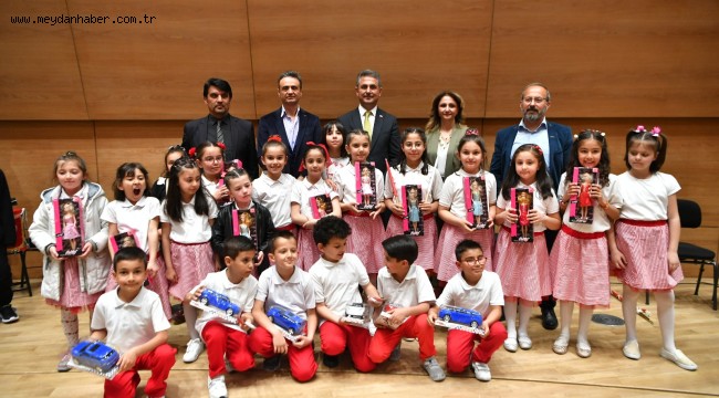 Mamaklı Öğrenciler CSO'da Sahne Aldı