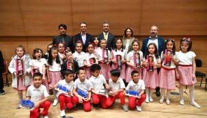 Mamaklı Öğrenciler CSO'da Sahne Aldı