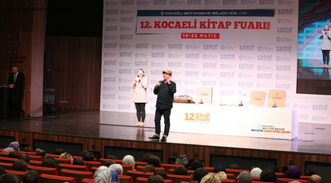 Okan Bayülgen: Z Kuşağı Londra'da itaat etmeye razı